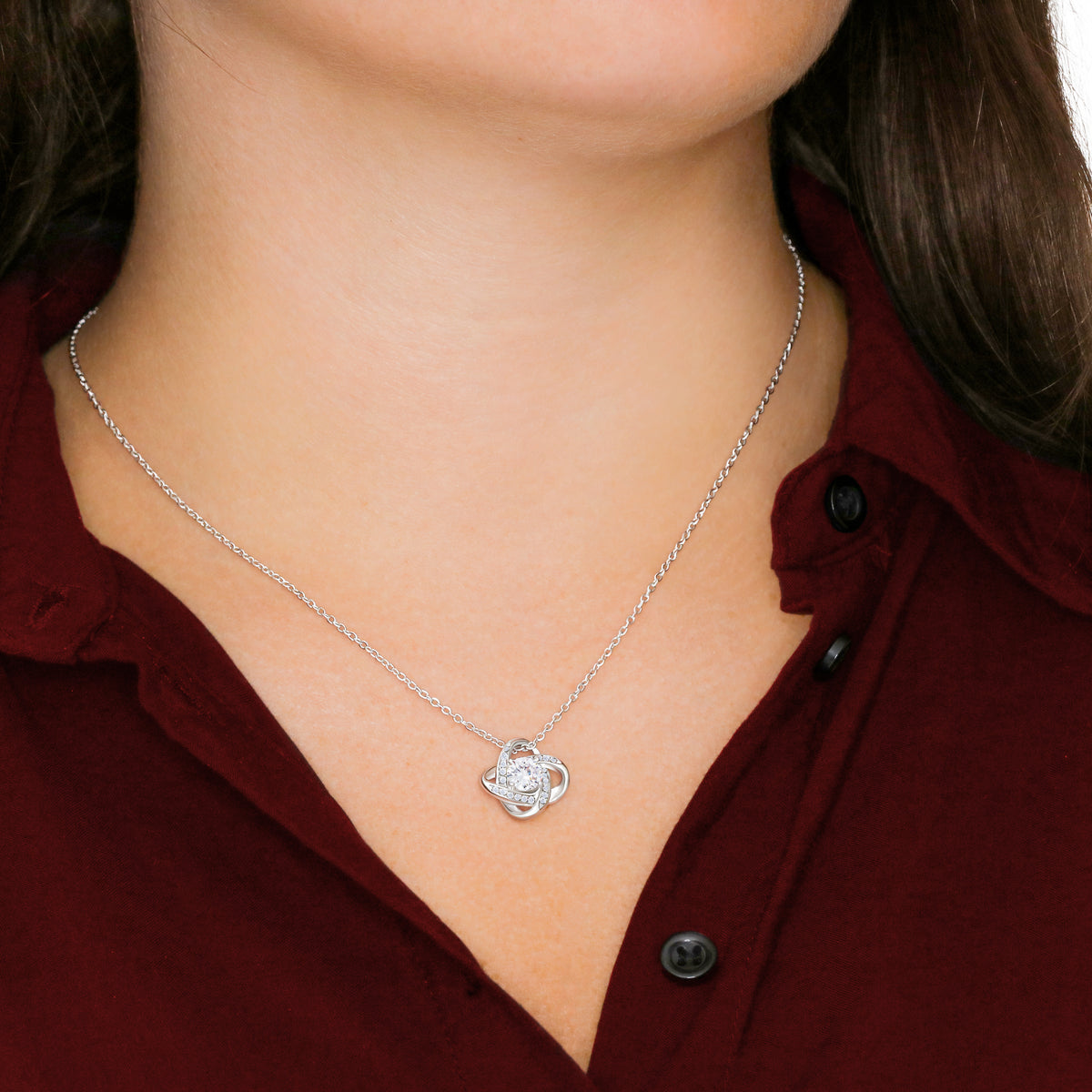 Love Knot Forever – Elegante Halskette für jeden Anlass