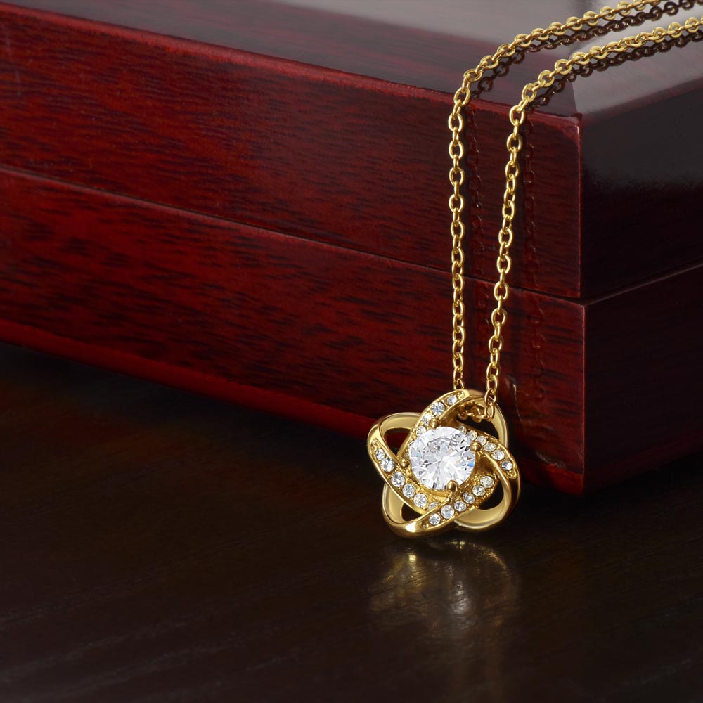Love Knot Forever – Elegante Halskette für jeden Anlass